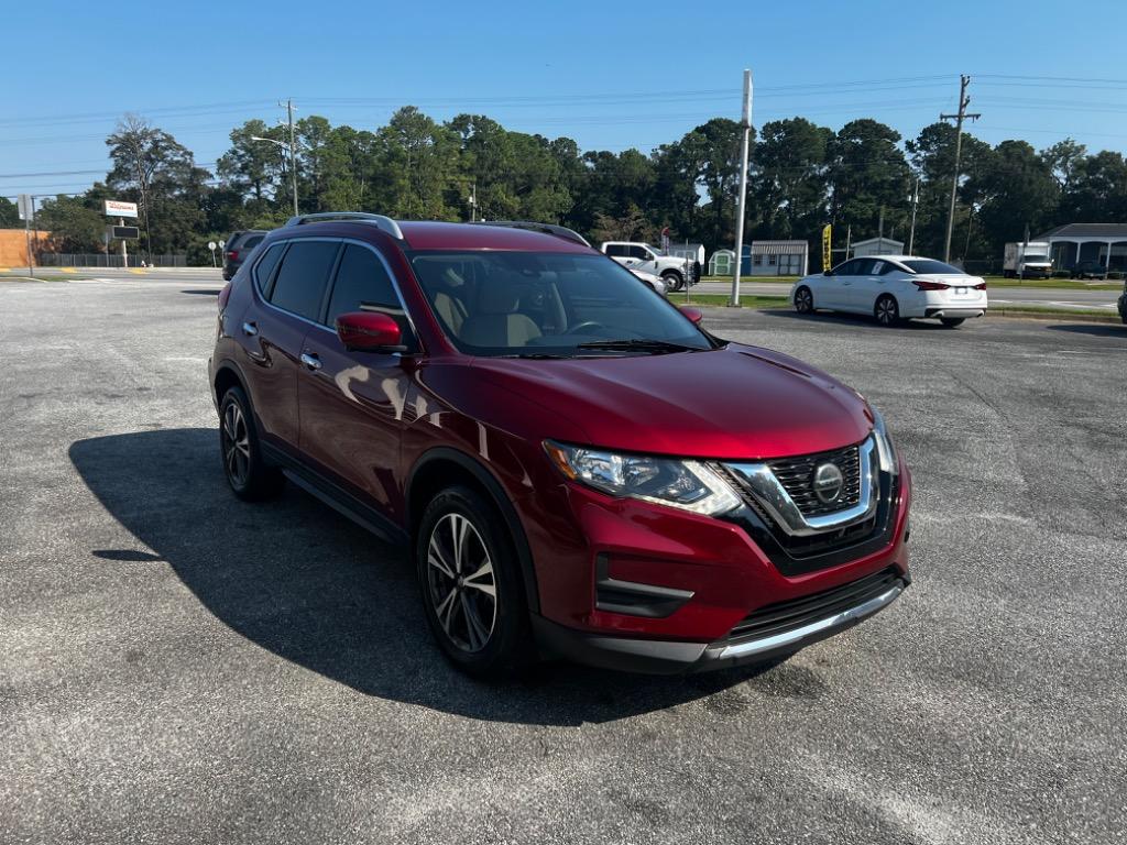 2019 Nissan Rogue SV photo 4