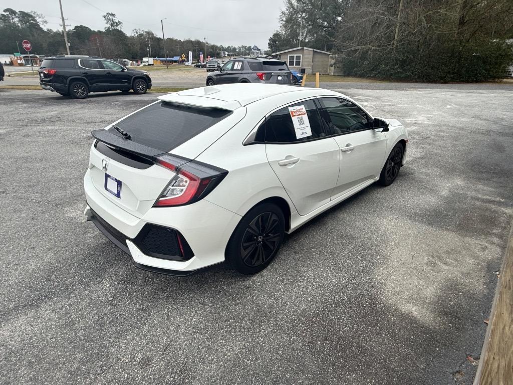 2019 Honda Civic Hatchback EX-L - Photo 6