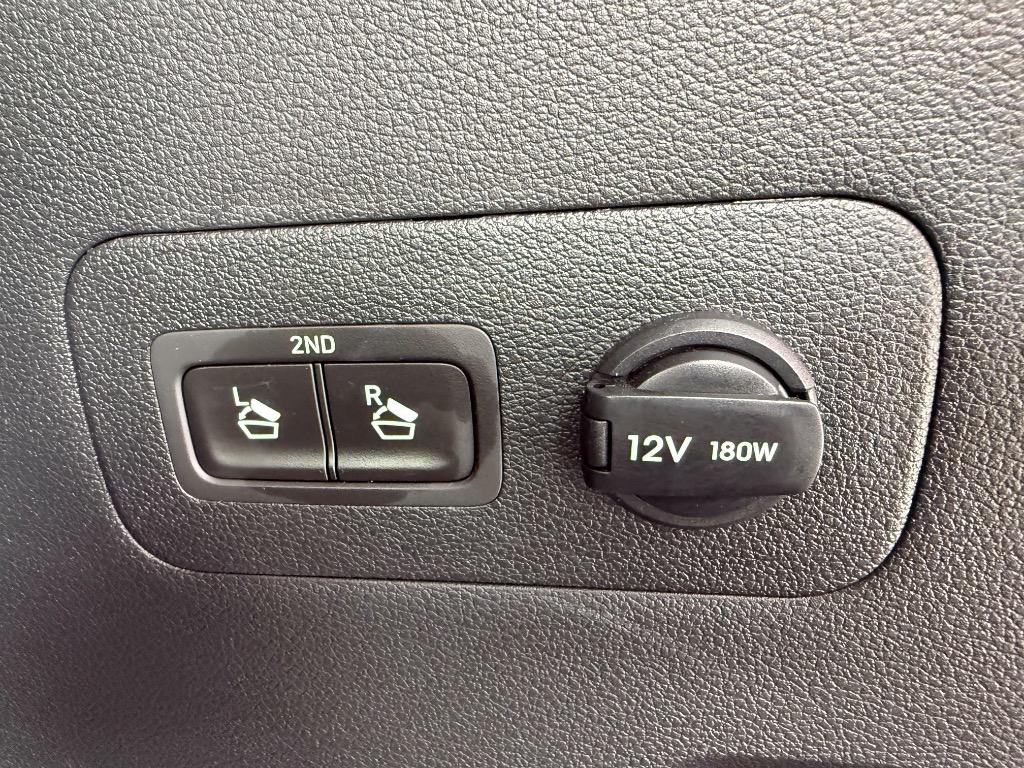 2022 Hyundai Santa Fe SEL - Photo 11